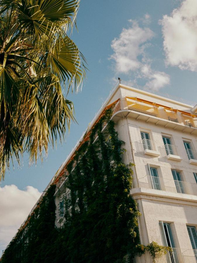 Rooms Hotel Батумі Екстер'єр фото