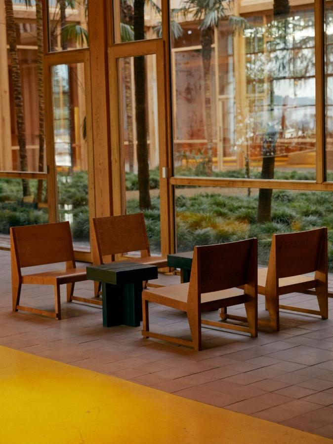 Rooms Hotel Батумі Екстер'єр фото