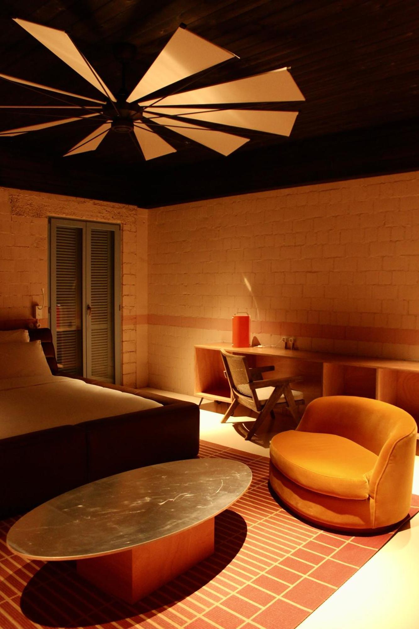 Rooms Hotel Батумі Екстер'єр фото
