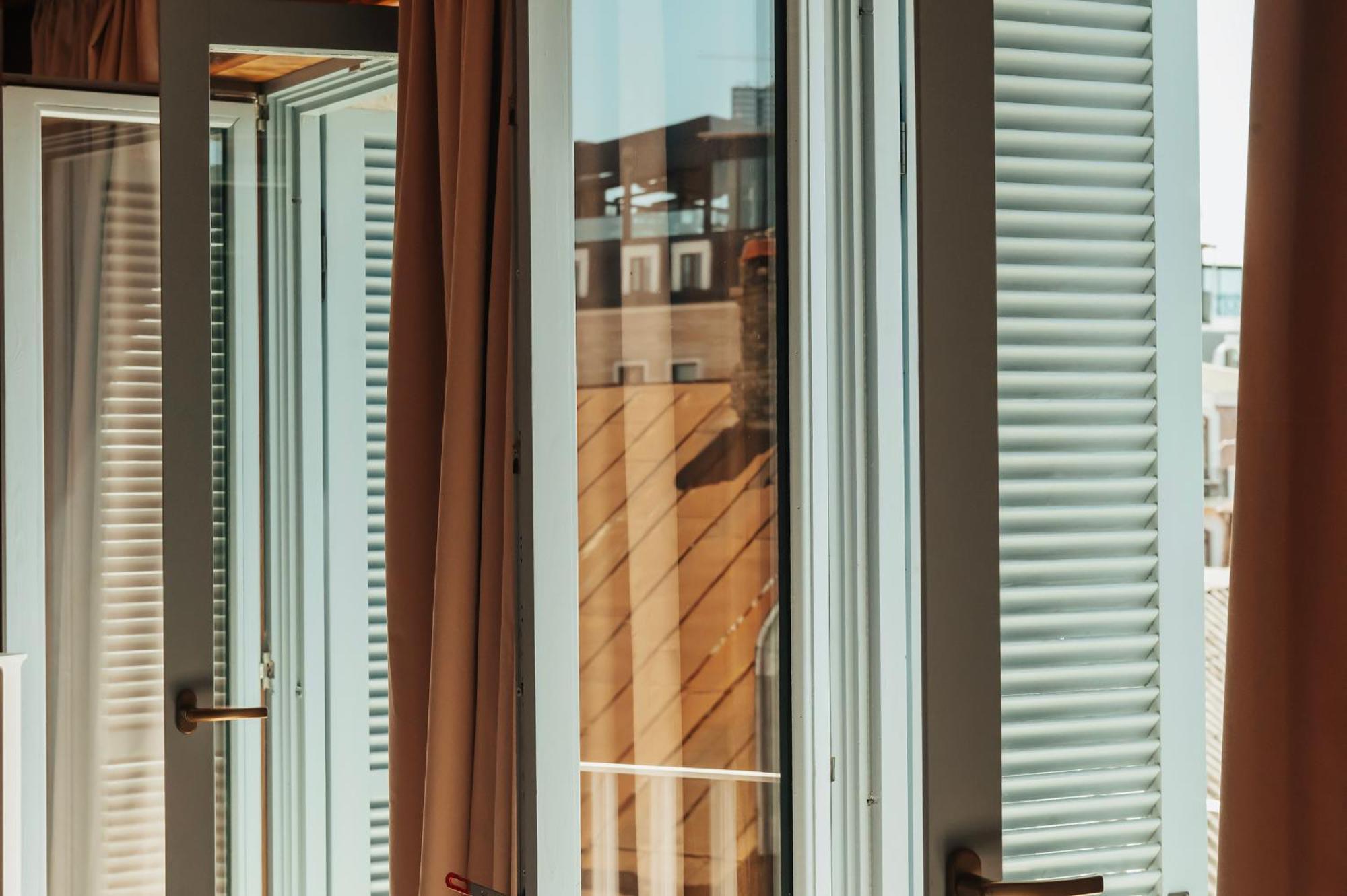 Rooms Hotel Батумі Екстер'єр фото
