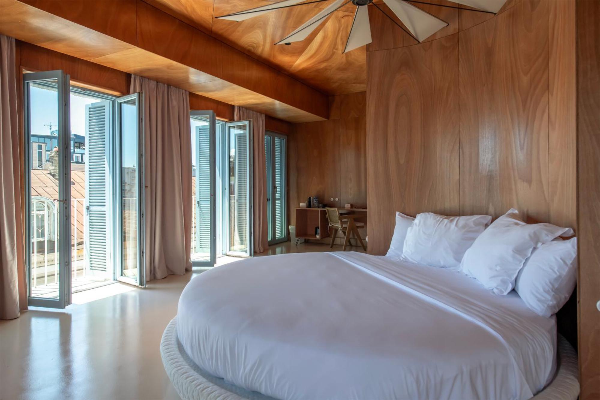 Rooms Hotel Батумі Екстер'єр фото